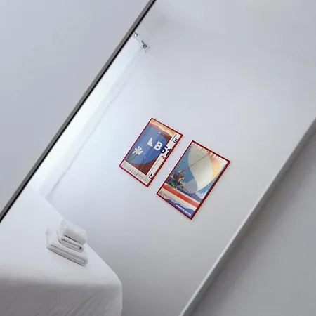 Piazza Giotti 8 Trieszt