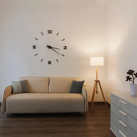 Piazza Giotti 8 Апарт-отель 4*