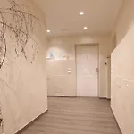 公寓式酒店 Piazza Giotti 8 的里雅斯特