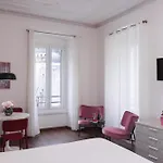 Piazza Giotti 8 4* 的里雅斯特