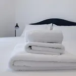 Piazza Giotti 8 公寓式酒店 的里雅斯特