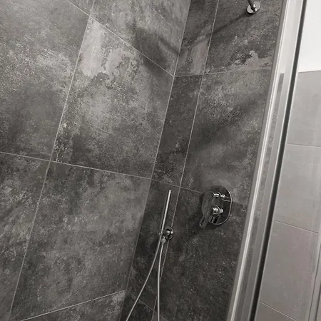 Lejlighedshotel Piazza Giotti 8 4*