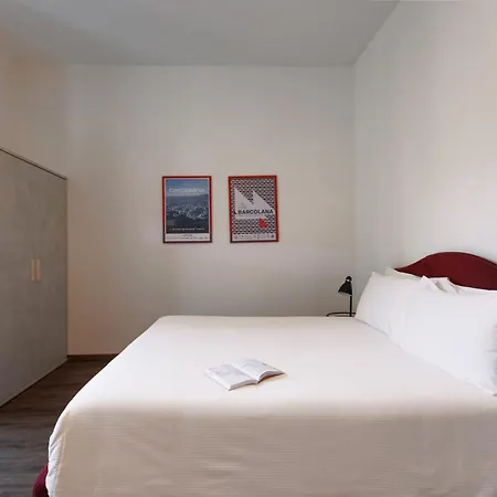 Piazza Giotti 8 Lejlighedshotel Trieste