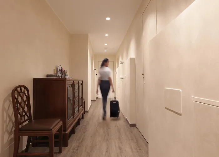 Piazza Giotti 8 Aparthotel 4*