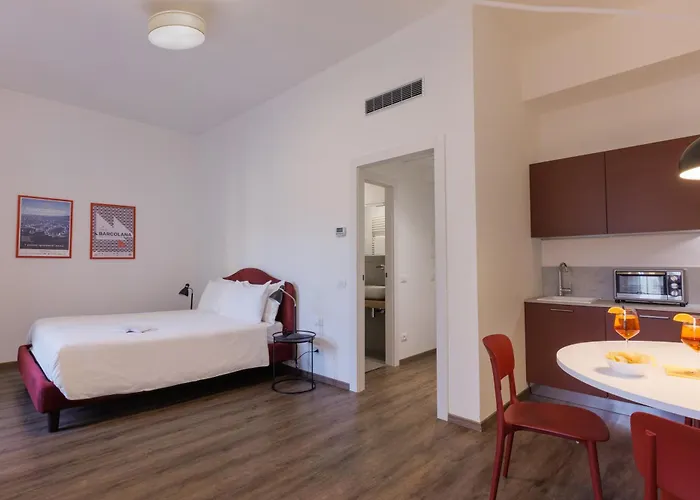 Aparthotel Piazza Giotti 8