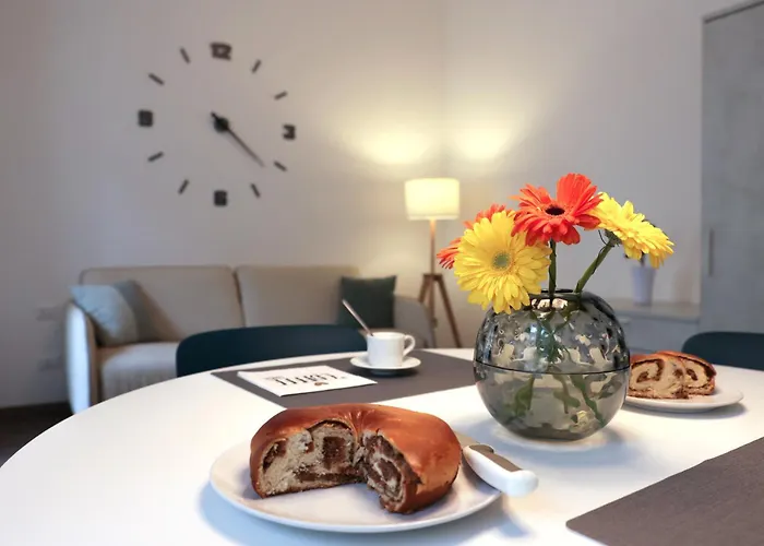 Aparthotel Piazza Giotti 8 4*