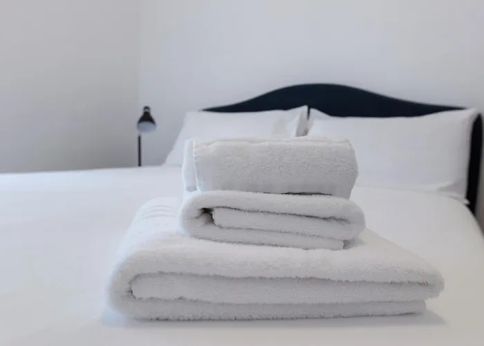 Piazza Giotti 8 Aparthotel Trieste